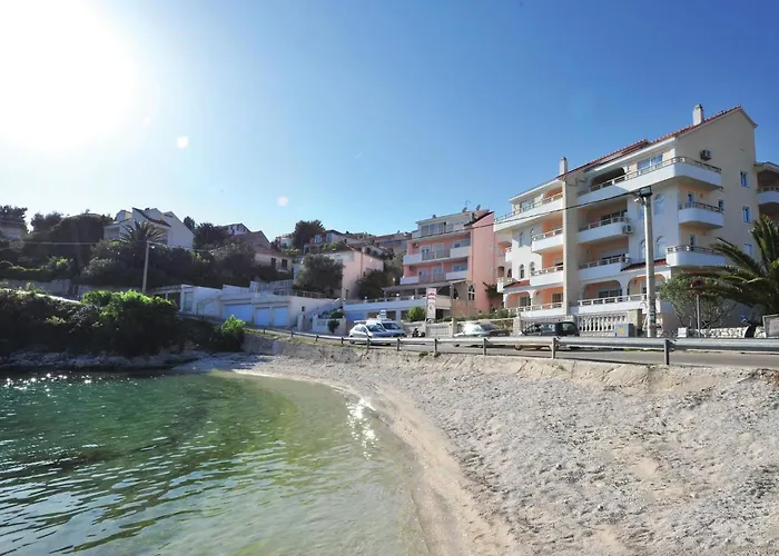 Awesome In Okrug Gornji